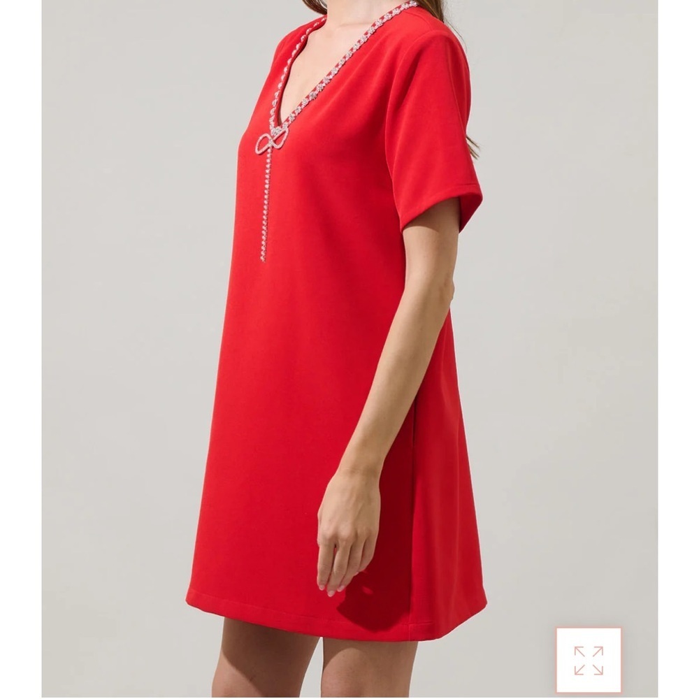 Sugarlips Stazie V-Neck Shift Mini Dress | Rhinestone Bow | Size Medium NWOT - Picture 2 of 7